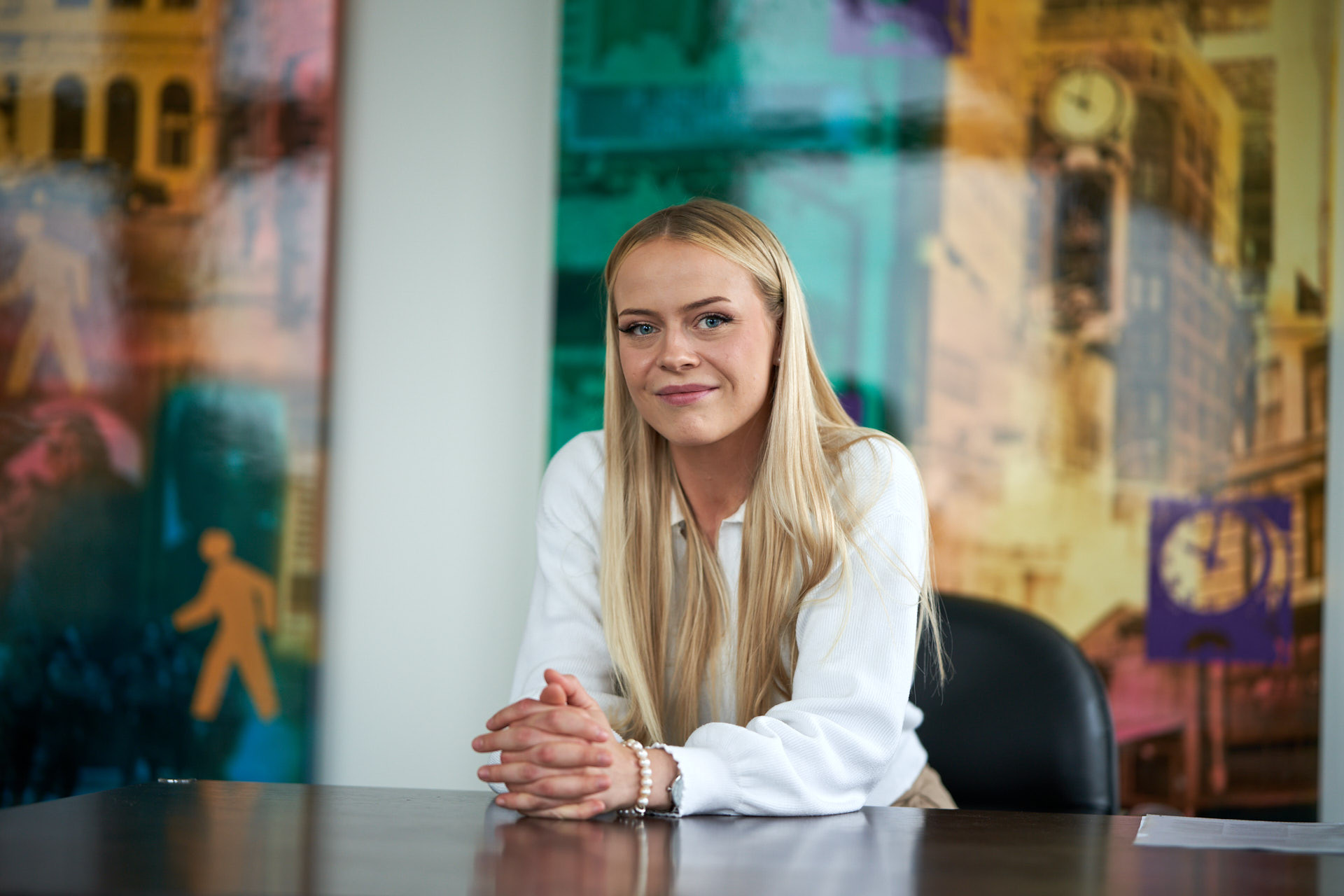 Employer Branding Fotografie: Mitarbeitende im Unternehmen authentisch abgelichtet